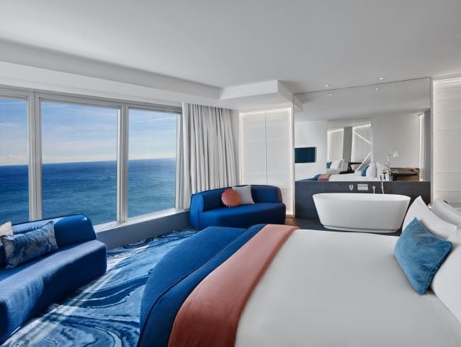 Cool Corner Suite